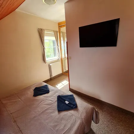 Konukevi Sneznik 3*