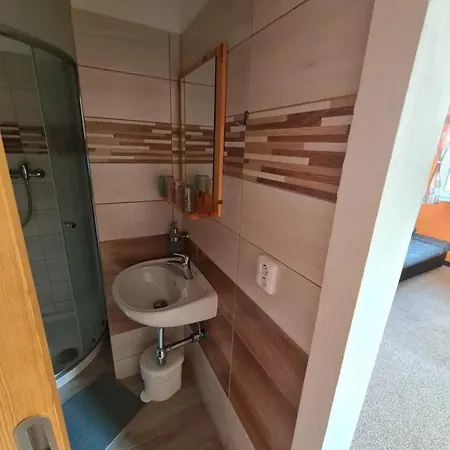 Pod Rozhlednou Sněžník