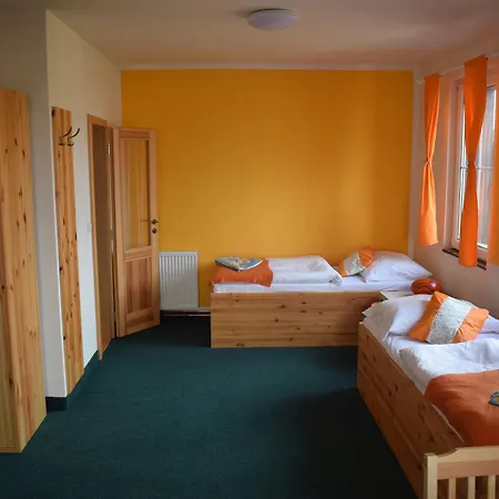 Pod Rozhlednou 3* Sněžník